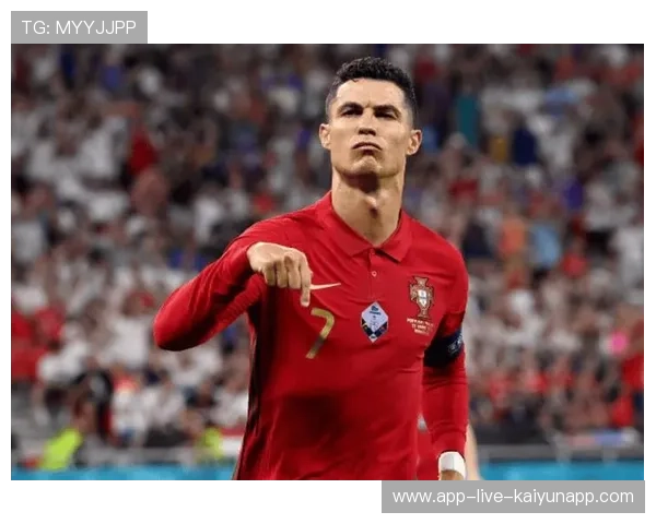 C罗继续火力全开，曼联再次大胜西汉姆联，稳居前四